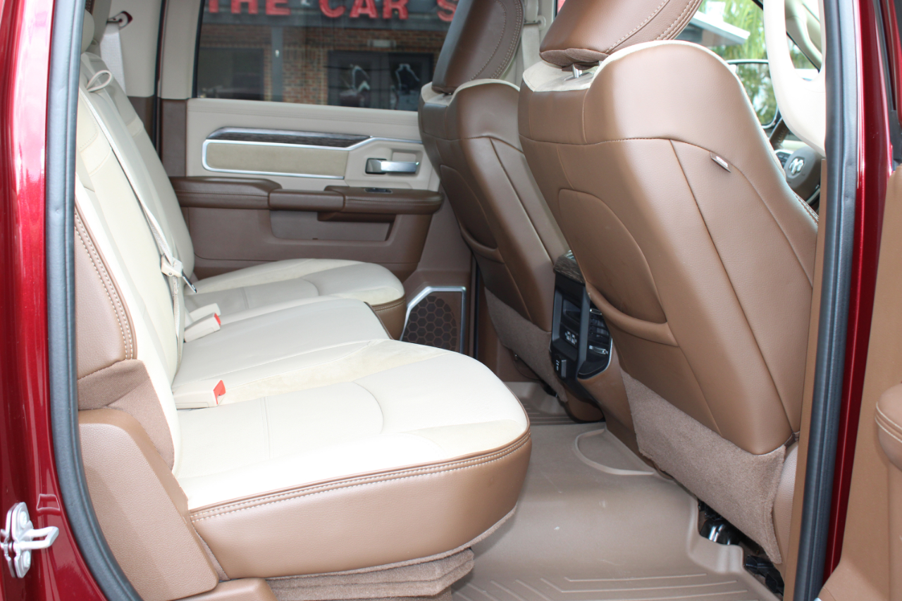 RAM 3500 Laramie Crew Cab LWB 4WD DRW 2021 RAM 3500 Laramie Crew Cab LWB 4WD DRW 2021