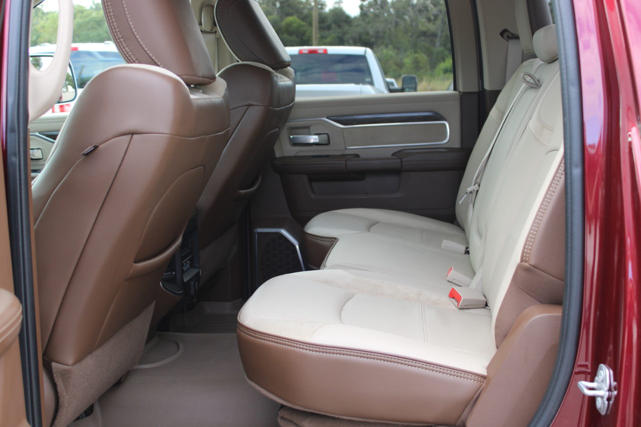 RAM 3500 Laramie Crew Cab LWB 4WD DRW 2021 RAM 3500 Laramie Crew Cab LWB 4WD DRW 2021