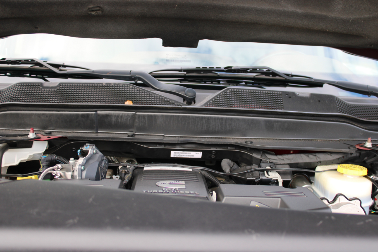 RAM 3500 Laramie Crew Cab LWB 4WD DRW 2021 RAM 3500 Laramie Crew Cab LWB 4WD DRW 2021