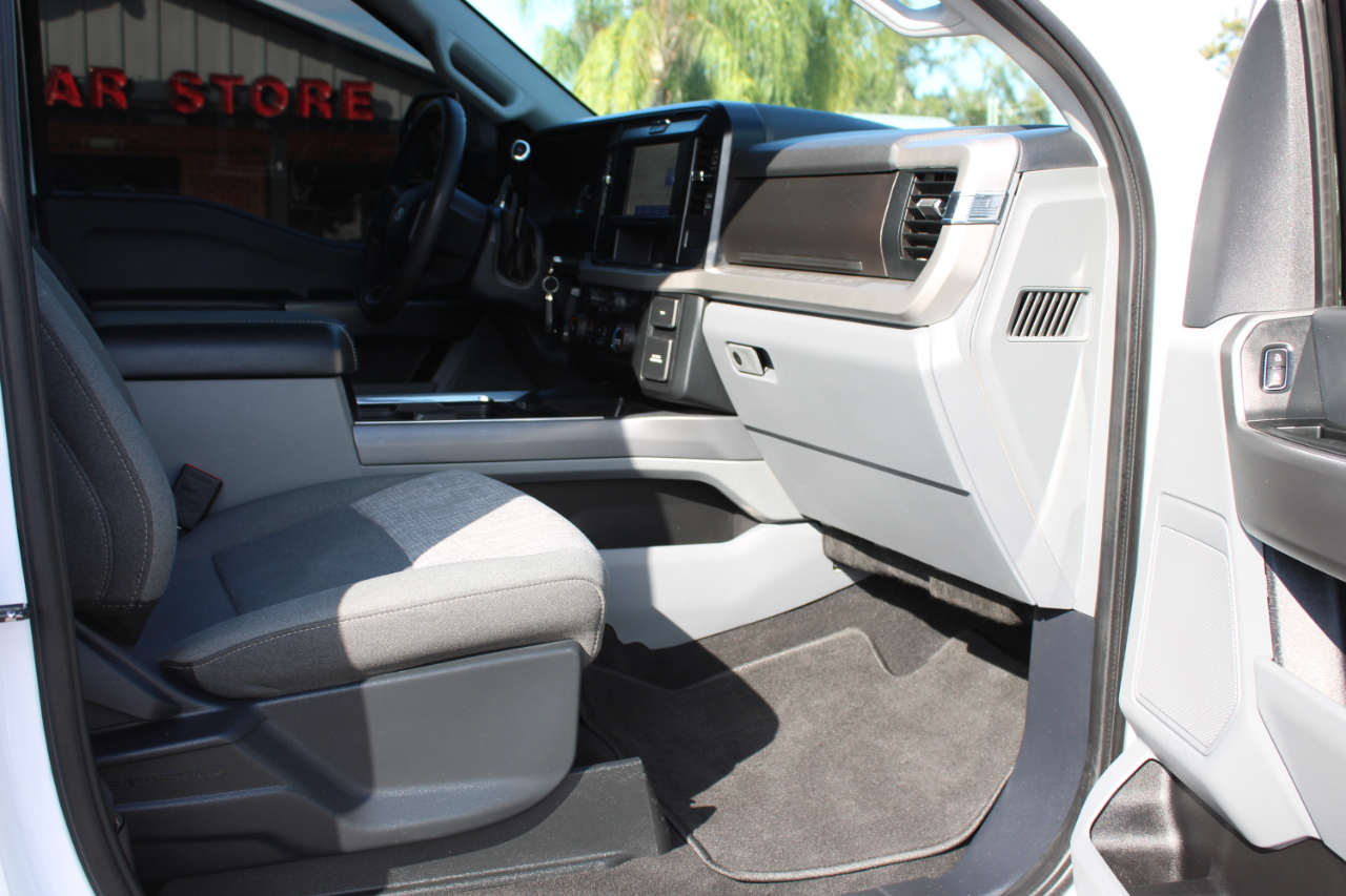 Ford F-250 SD XLT Crew Cab 4WD 2025 Ford F-250 SD XLT Crew Cab 4WD 2025