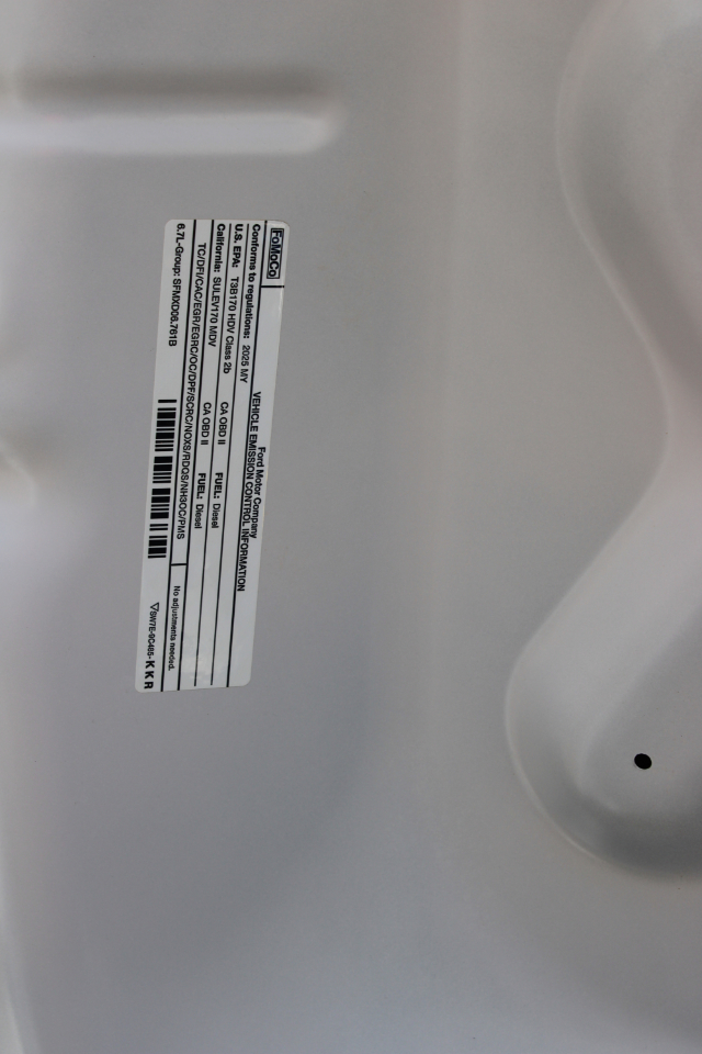 Ford F-250 SD XLT Crew Cab 4WD 2025 Ford F-250 SD XLT Crew Cab 4WD 2025