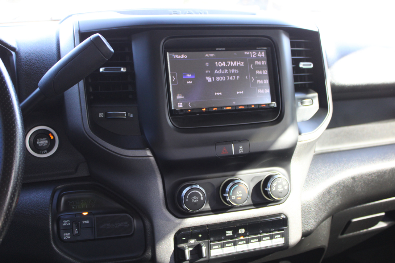 RAM 3500 Crew Cab 4WD DRW 2019