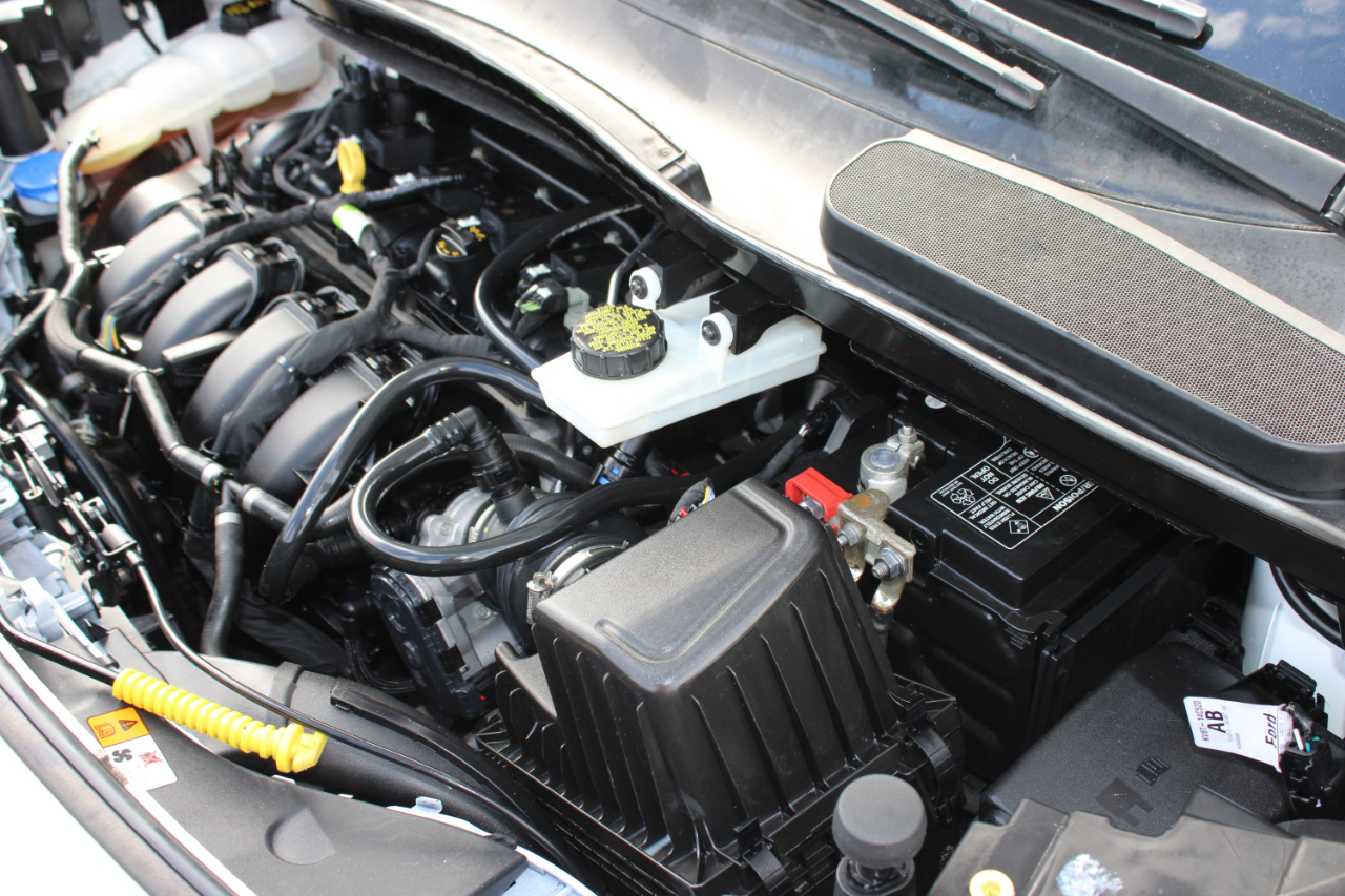 Ford Transit Connect Cargo Van XL LWB w/Rear 180 Degree Door 2020