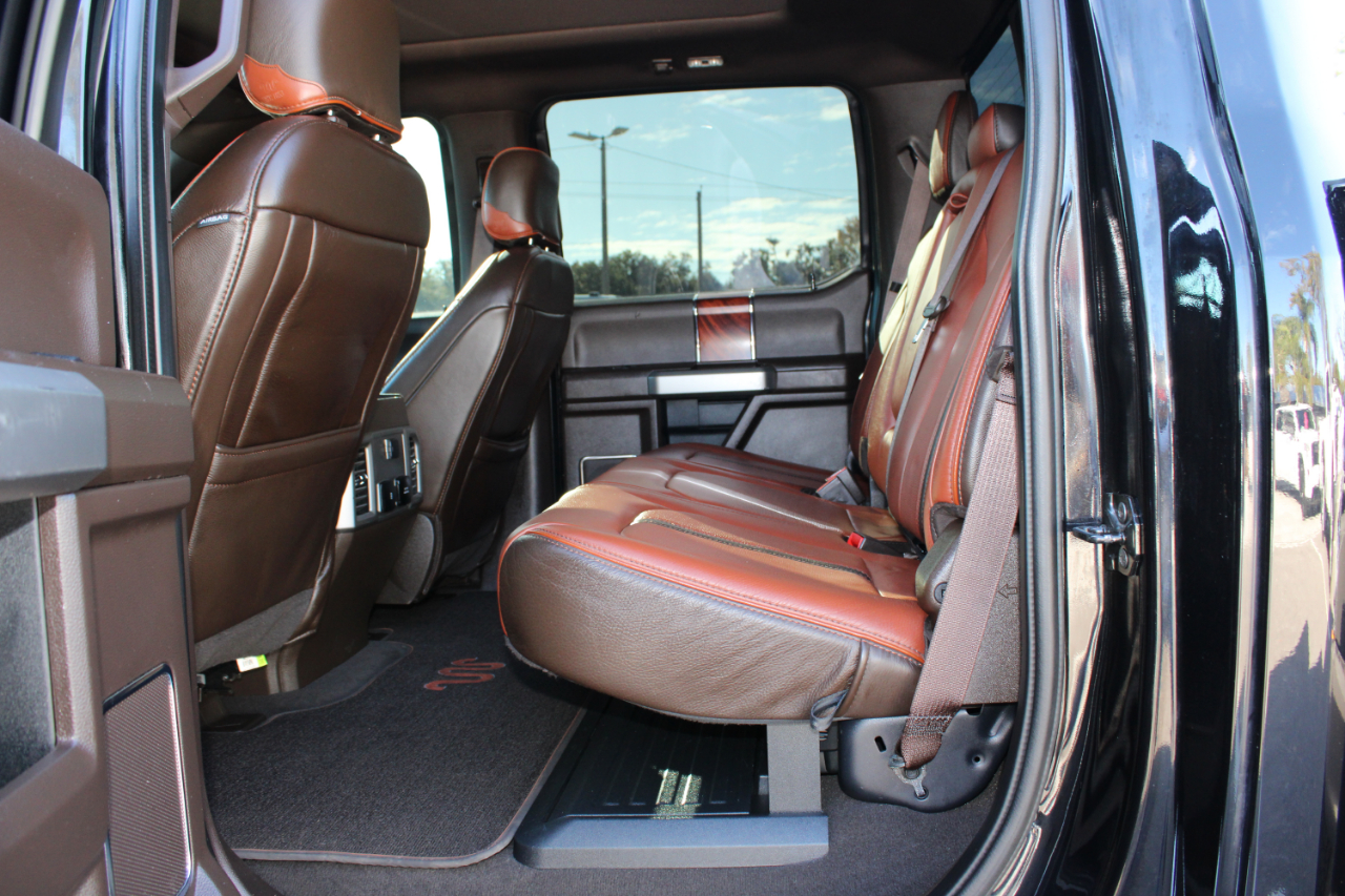 Ford F-350 SD King Ranch Crew Cab Long Bed DRW 4WD 2020