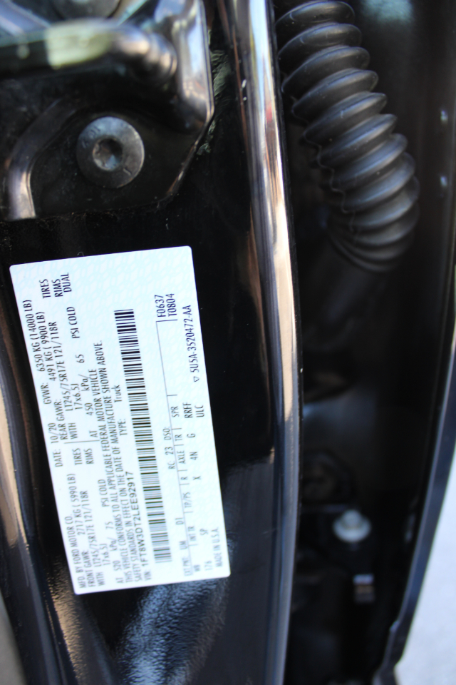 Ford F-350 SD King Ranch Crew Cab Long Bed DRW 4WD 2020