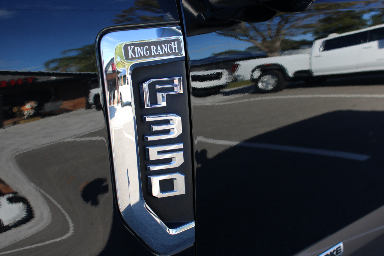 Ford F-350 SD King Ranch Crew Cab Long Bed DRW 4WD 2020