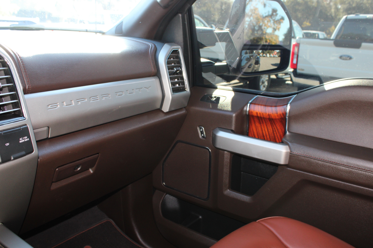 Ford F-350 SD King Ranch Crew Cab Long Bed DRW 4WD 2020