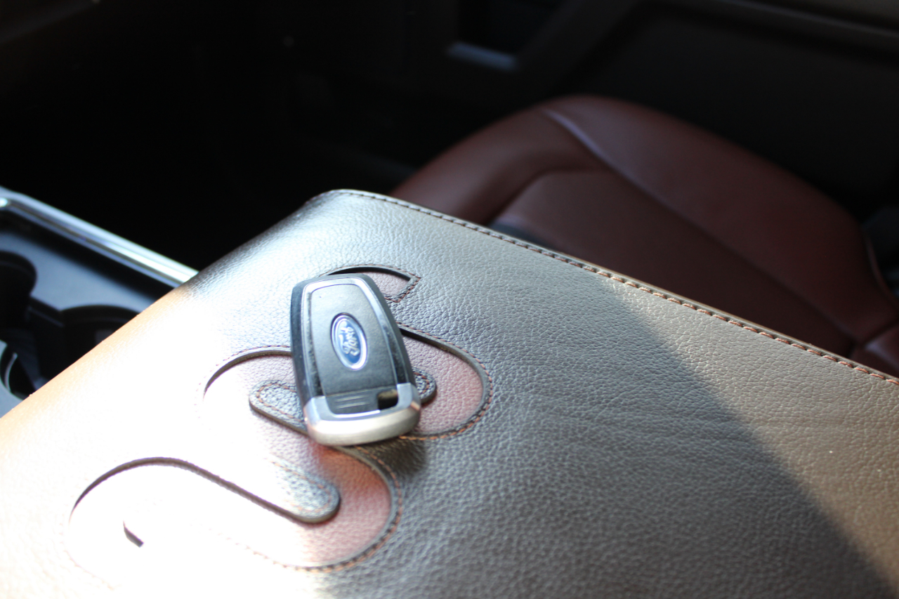 Ford F-350 SD King Ranch Crew Cab Long Bed DRW 4WD 2020