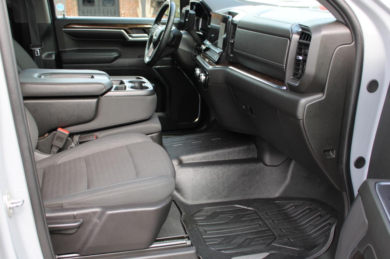 GMC Sierra 1500 Elevation Crew Cab 4WD 2024