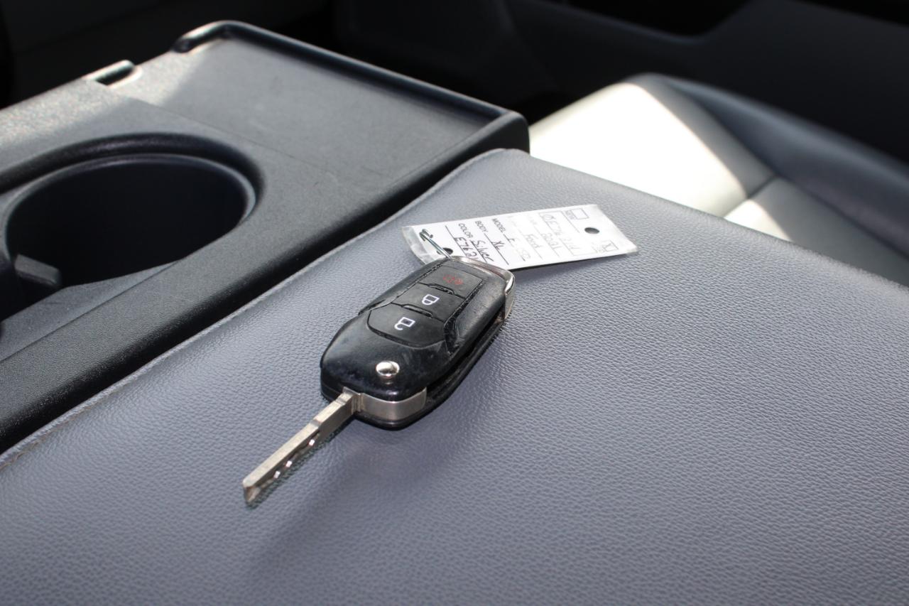 Ford F-150 XL SuperCrew 5.5-ft. Bed 2WD 2021