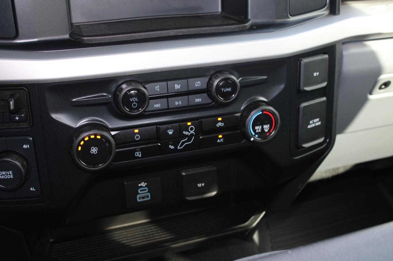 Ford F-350 SD XLT Crew Cab 4WD 2024