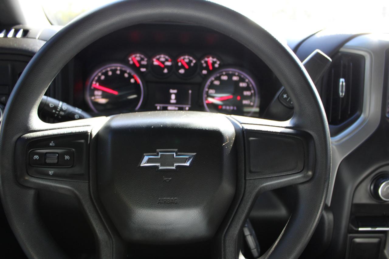 Chevrolet Silverado 1500 Custom Crew Cab Short Box 2WD 2021