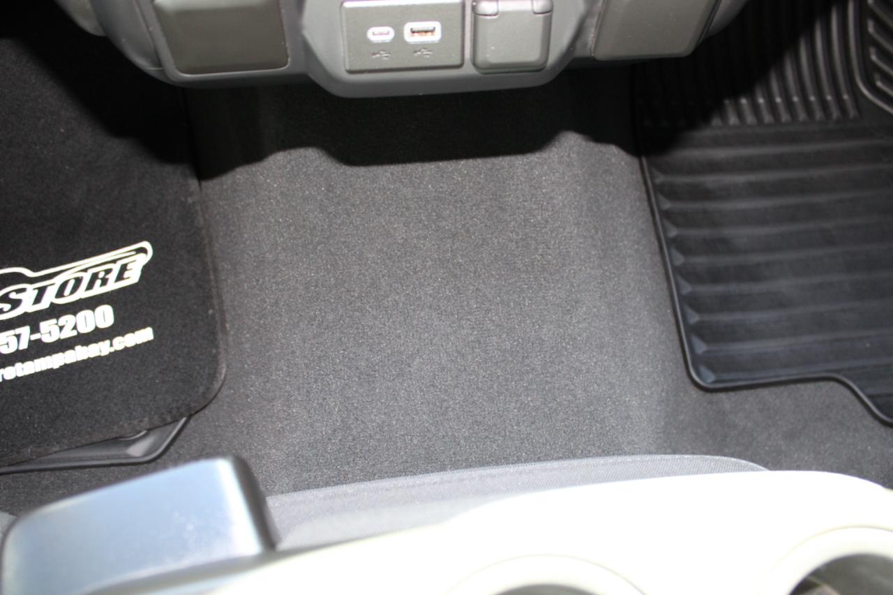 Chevrolet Silverado 1500 Custom Crew Cab Short Box 2WD 2021