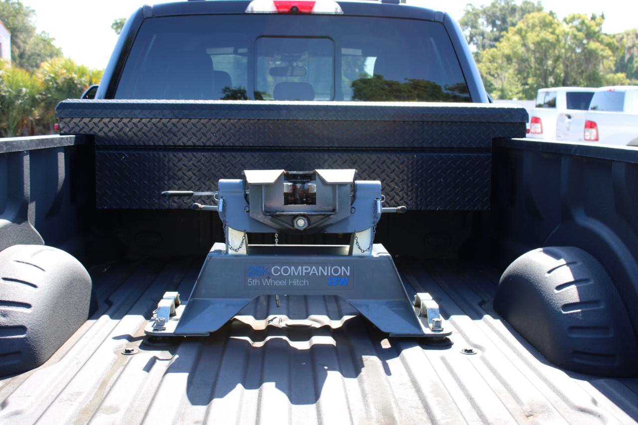 Ford F-350 SD Lariat Crew Cab Long Bed DRW 4WD 2022