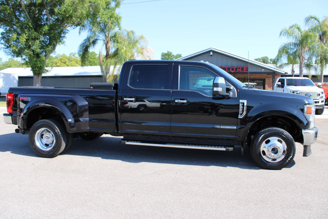 Ford F-350 SD Lariat Crew Cab Long Bed DRW 4WD 2022