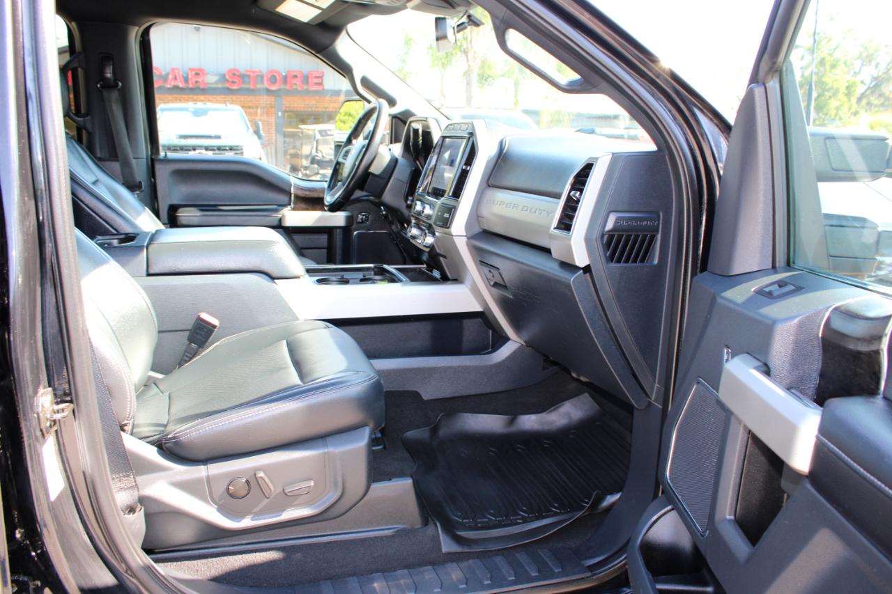 Ford F-350 SD Lariat Crew Cab Long Bed DRW 4WD 2022