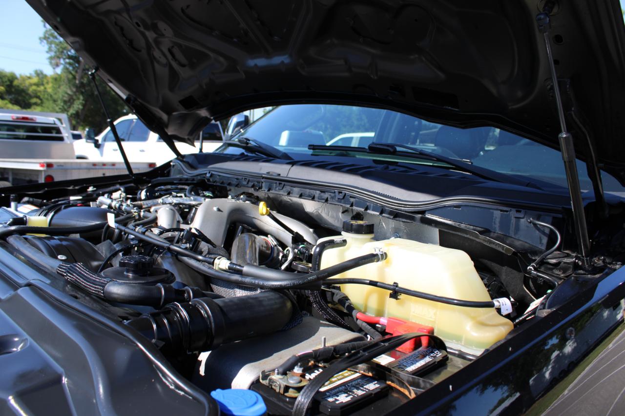 Ford F-350 SD Lariat Crew Cab Long Bed DRW 4WD 2022