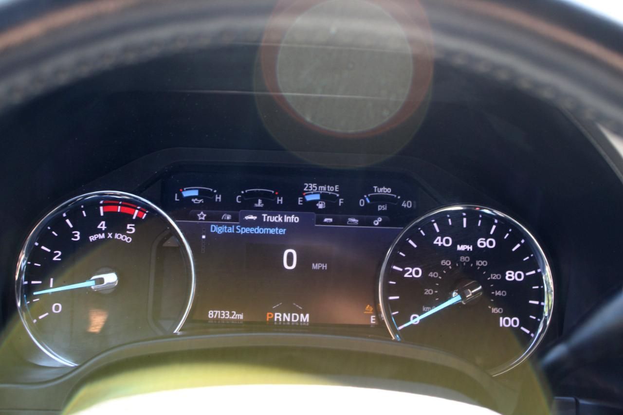 Ford F-350 SD Lariat Crew Cab Long Bed DRW 4WD 2022