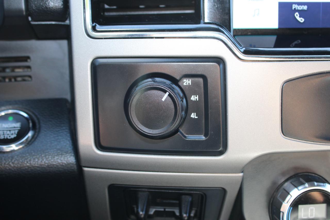 Ford F-350 SD Lariat Crew Cab Long Bed DRW 4WD 2022