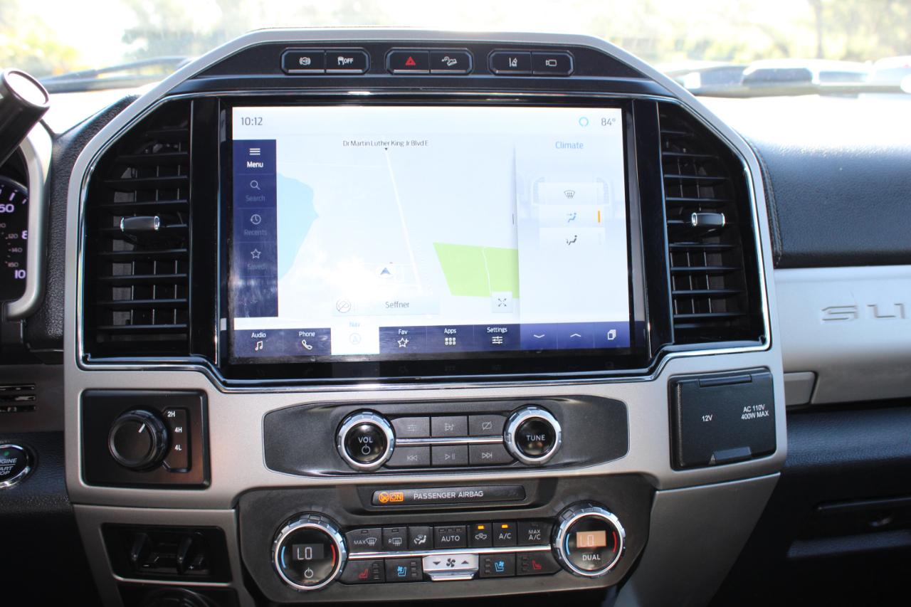 Ford F-350 SD Lariat Crew Cab Long Bed DRW 4WD 2022