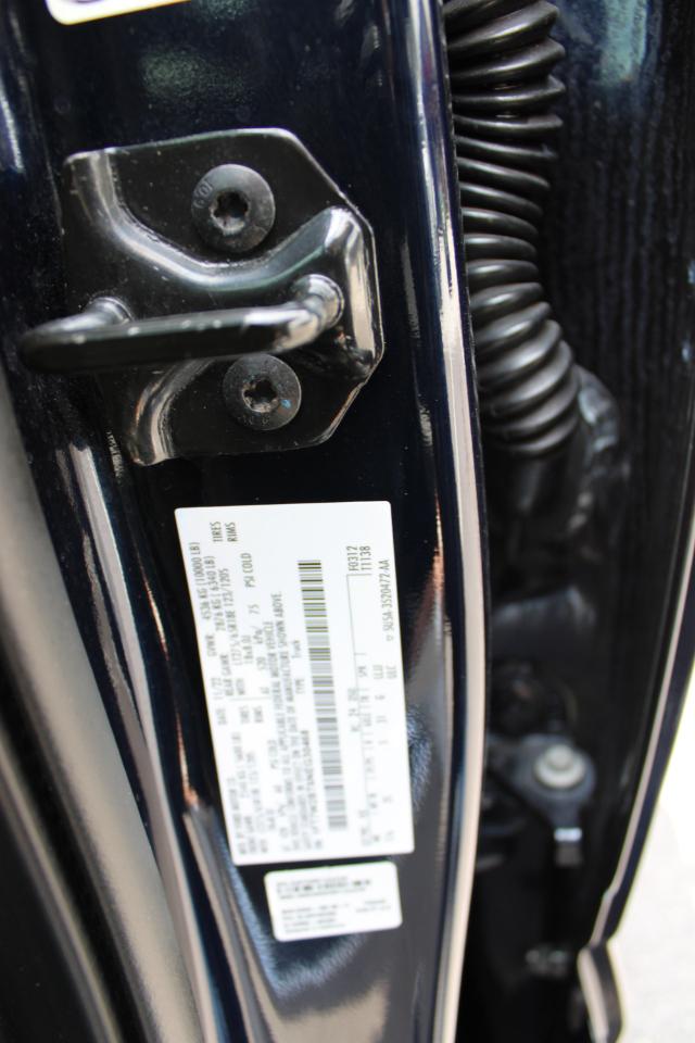 Ford F-250 Crew Cab 4dr 152.2" WB 4WD 2022