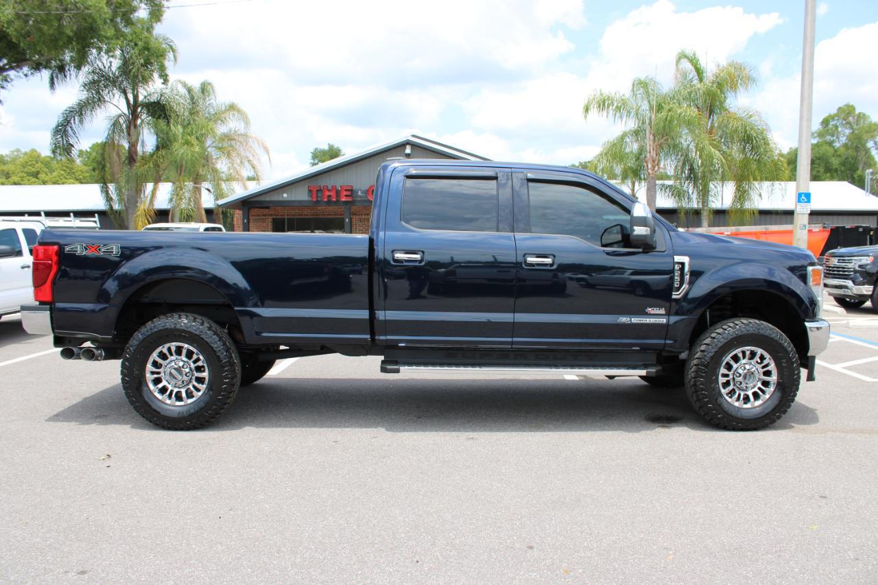 Ford F-250 Crew Cab 4dr 152.2" WB 4WD 2022