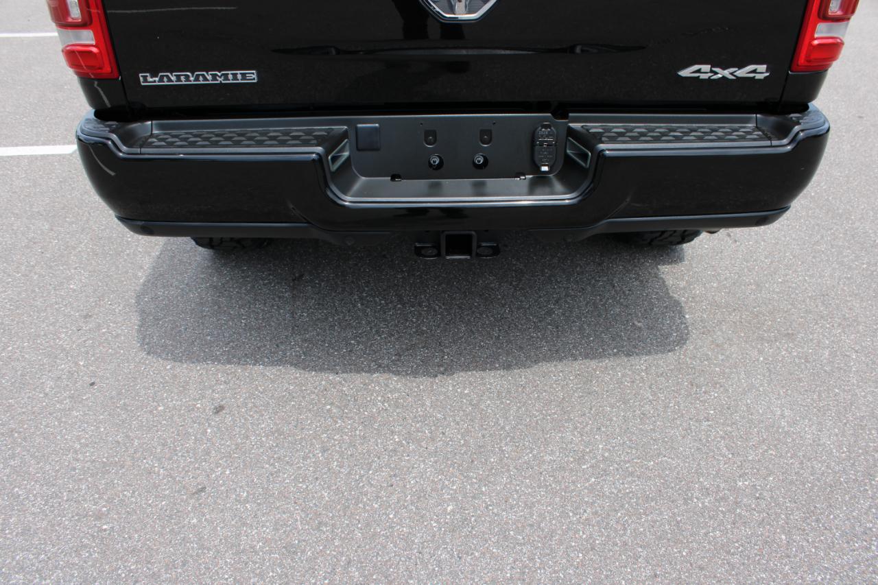 RAM 3500 Laramie Crew Cab SWB 4WD 2023