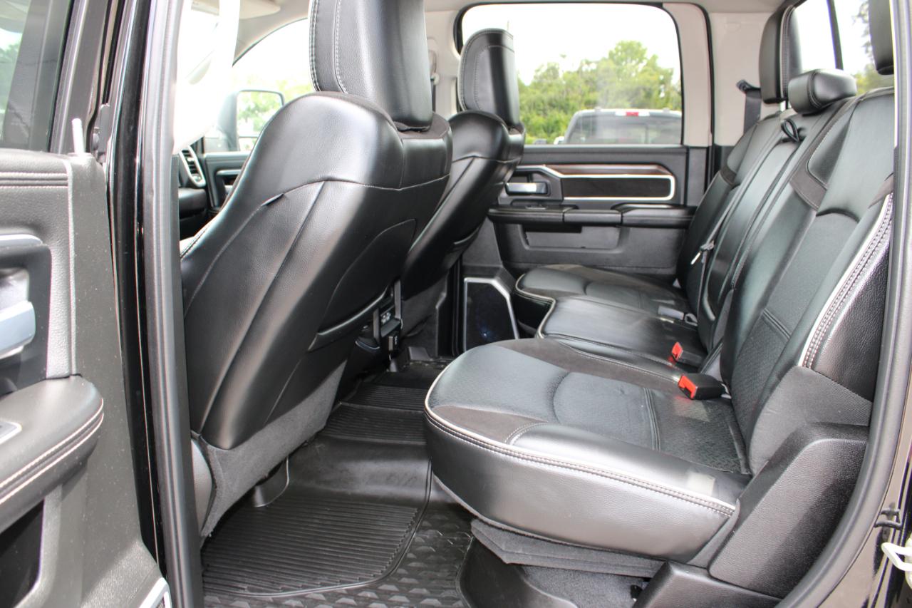RAM 3500 Laramie Crew Cab SWB 4WD 2023