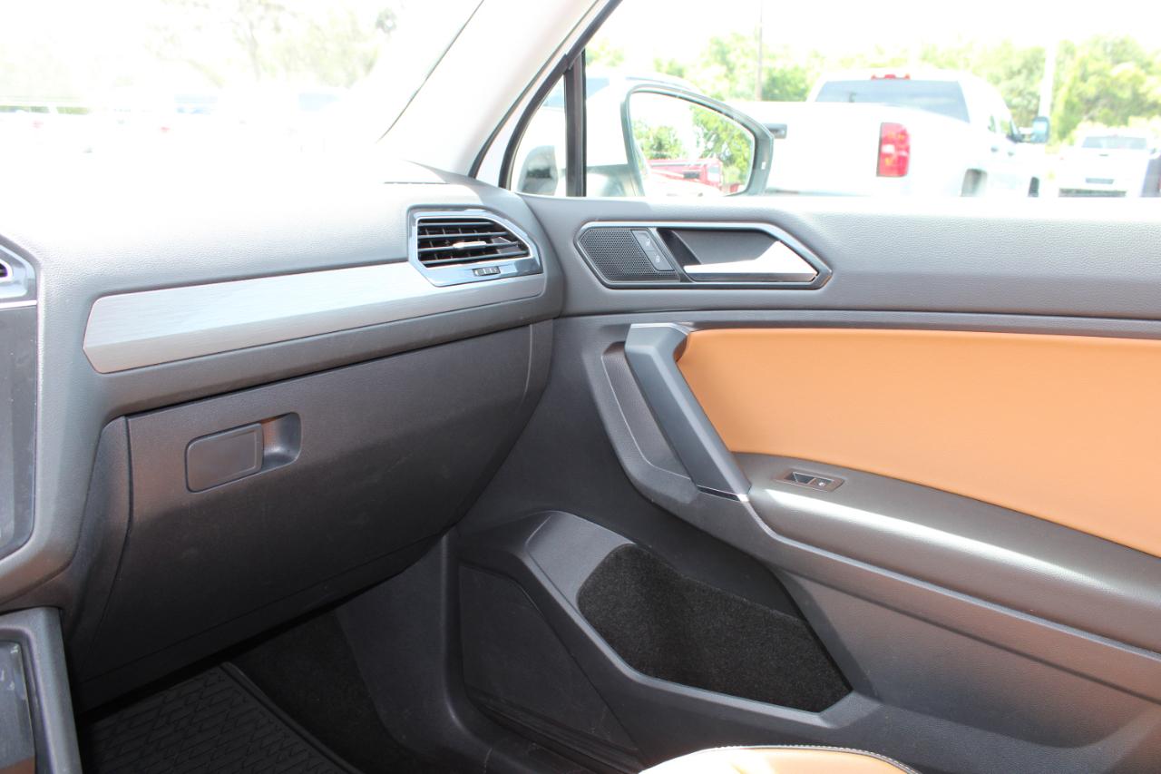Volkswagen Tiguan SE 2018
