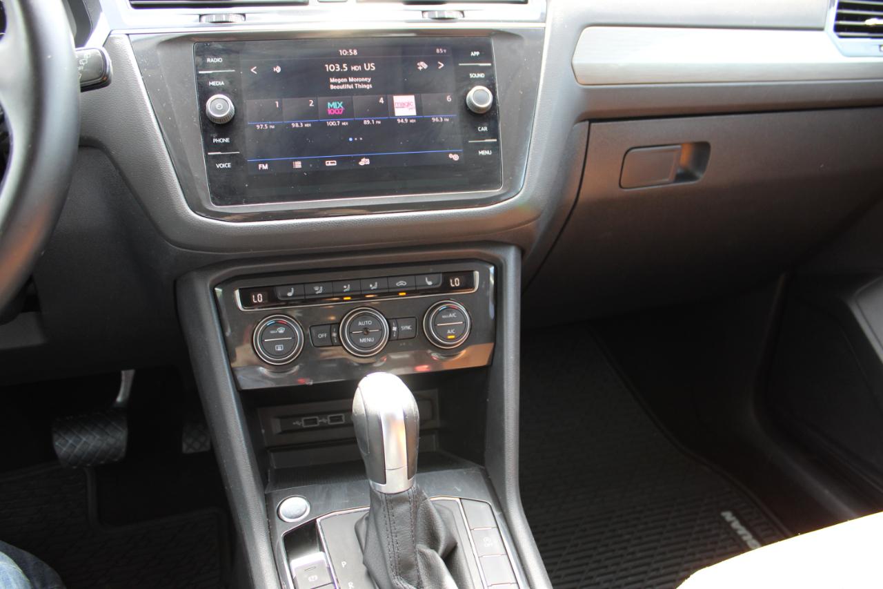 Volkswagen Tiguan SE 2018