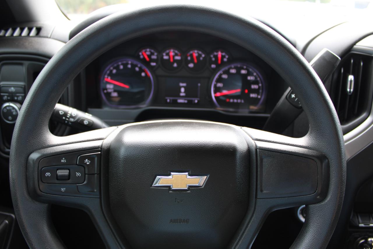 Chevrolet Silverado 1500 Custom Crew Cab 2WD 2022