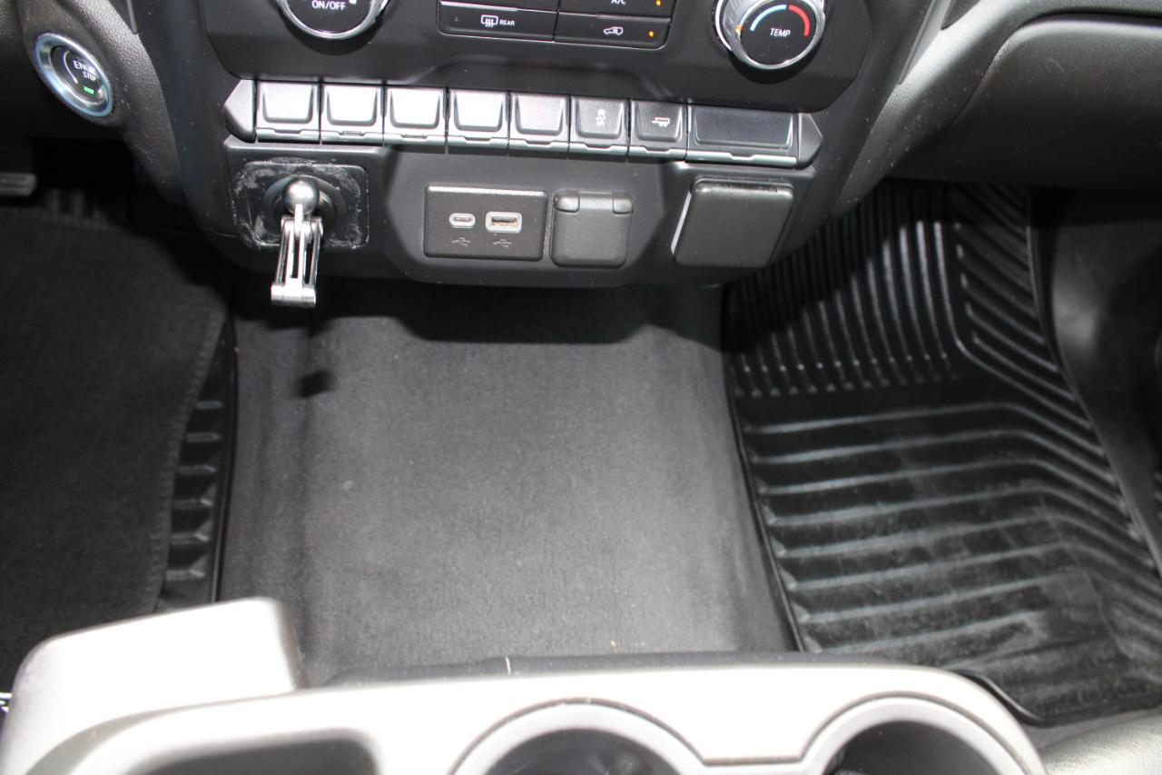 Chevrolet Silverado 1500 Custom Crew Cab 2WD 2022