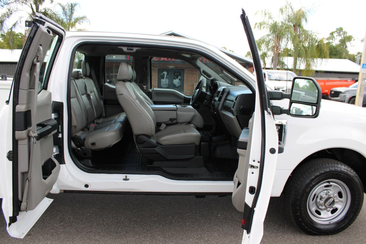 Ford F-250 SD XL SuperCab 2WD 2019