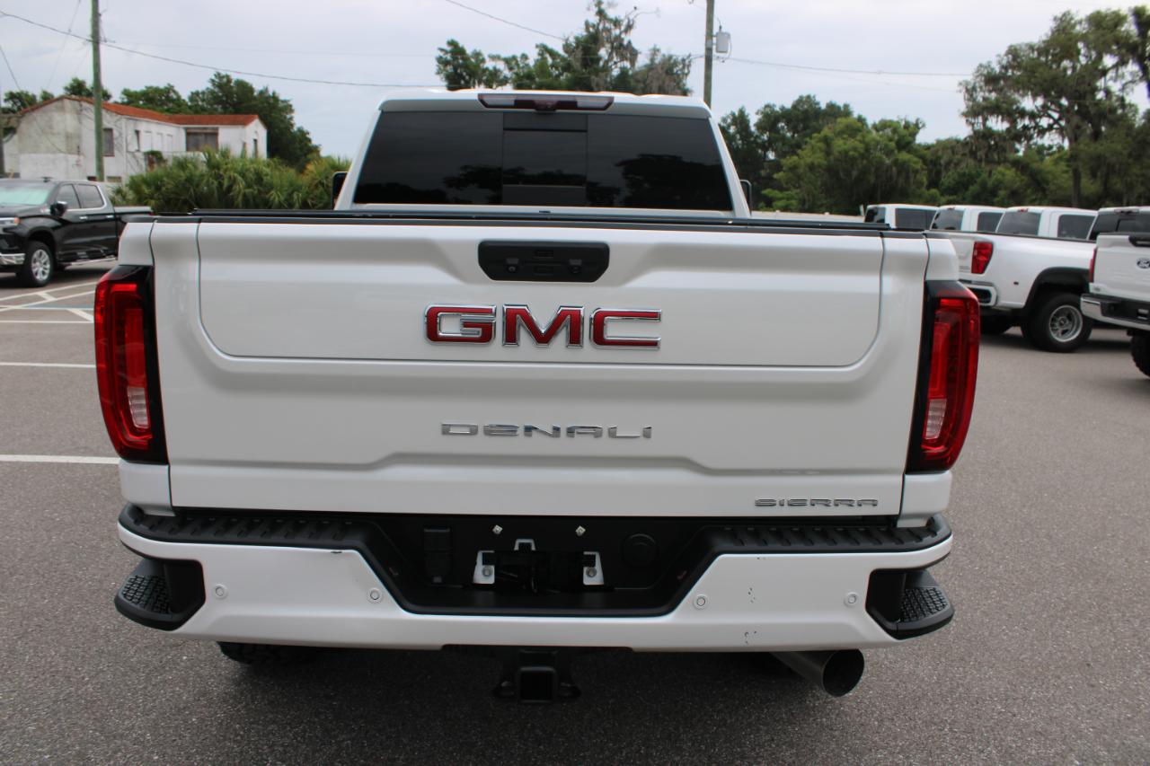 GMC Sierra 2500HD Denali Crew Cab 4WD 2021