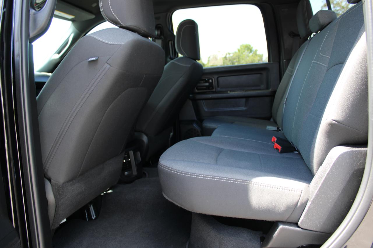 RAM 3500 Tradesman Crew Cab 4WD 2024
