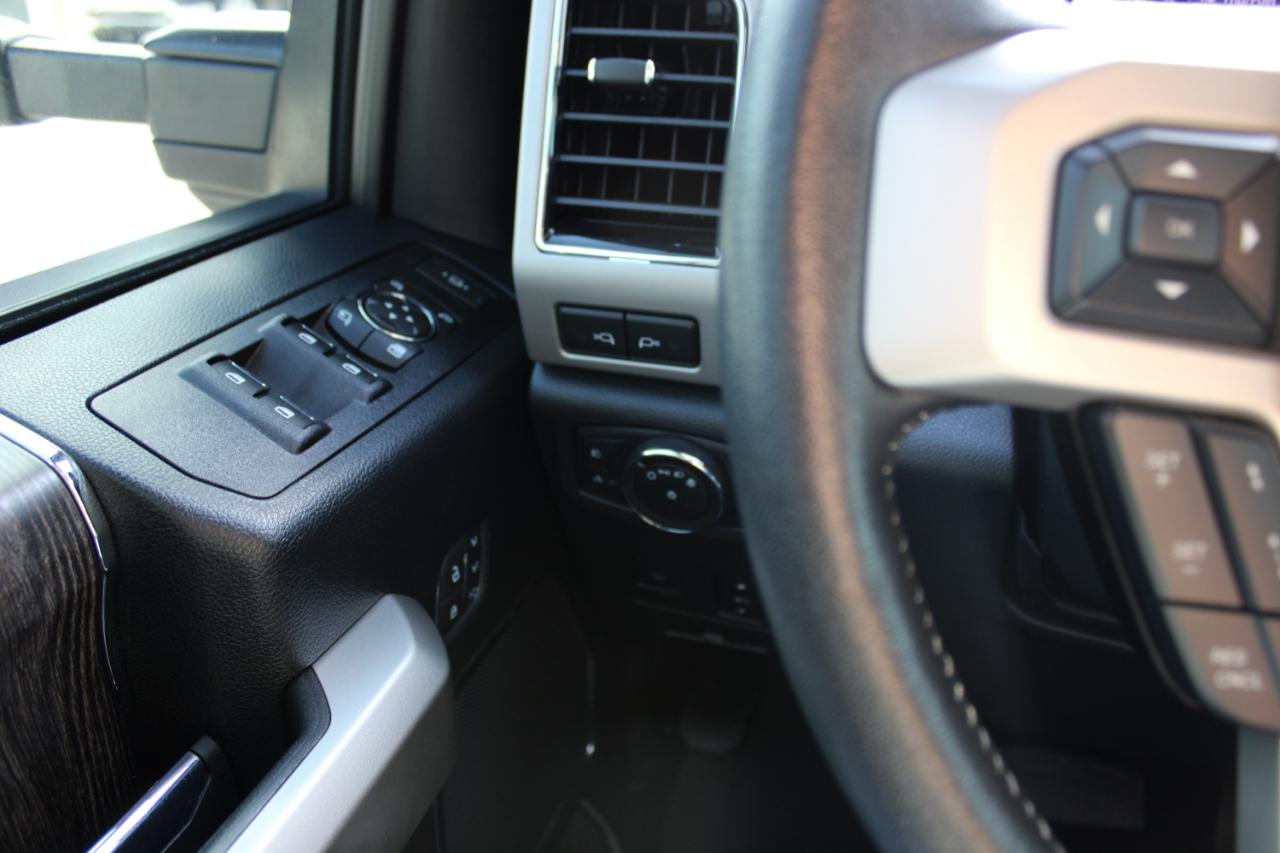 Ford F-350 SD Lariat Crew Cab 4WD 2021