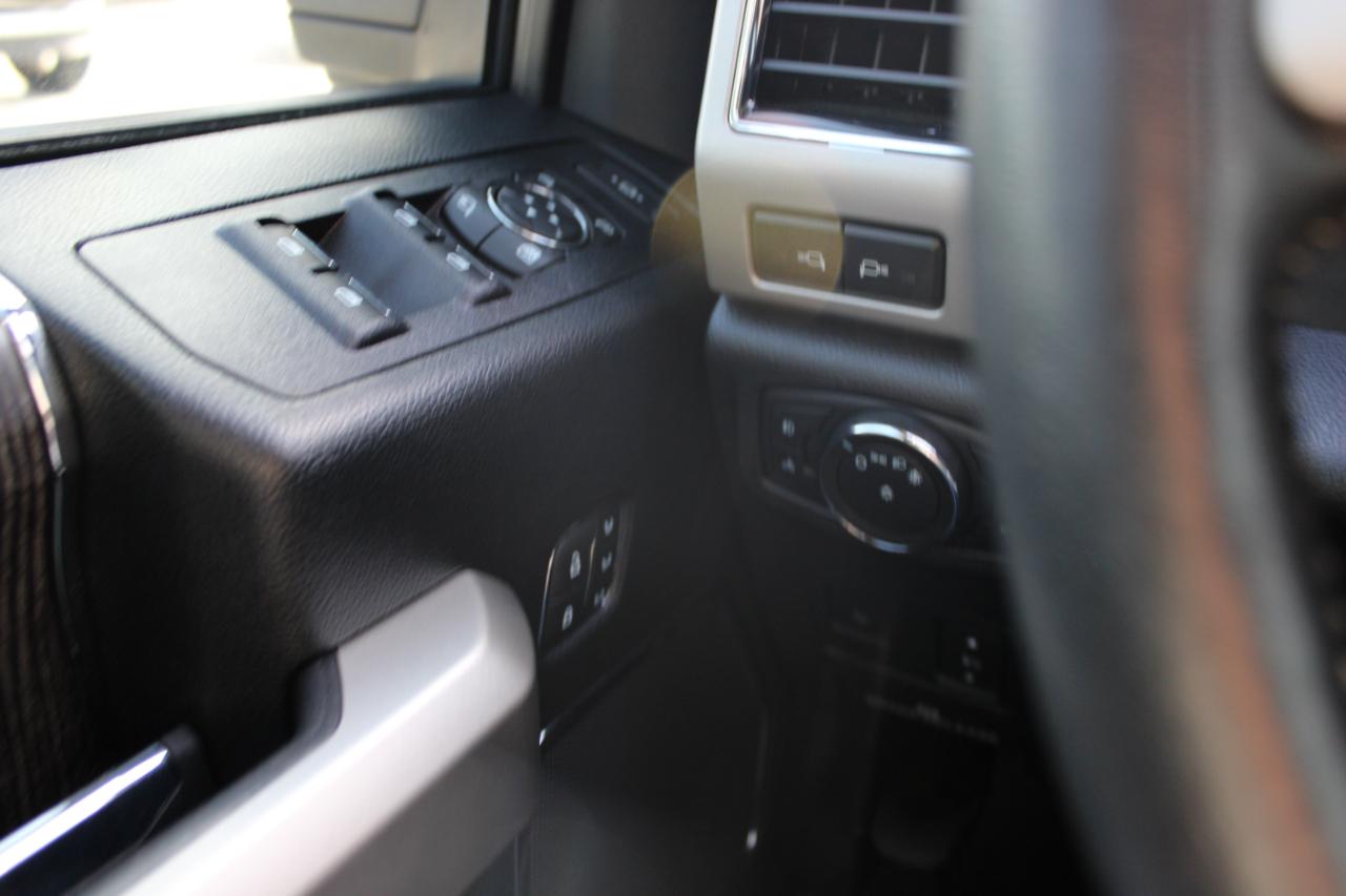Ford F-350 SD Lariat Crew Cab 4WD 2021