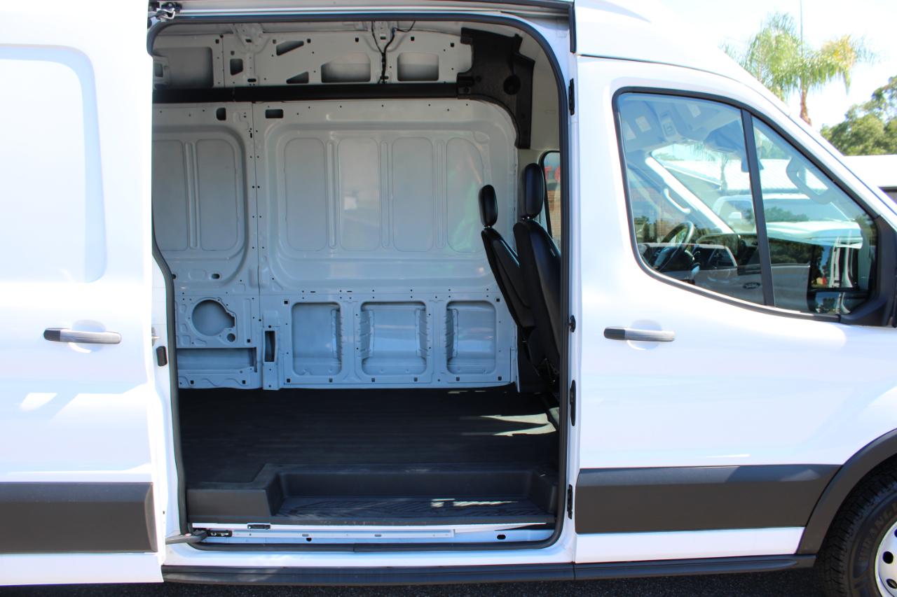 Ford Transit 350 Van High Roof w/Sliding Pass. 148-in. WB EL 2024