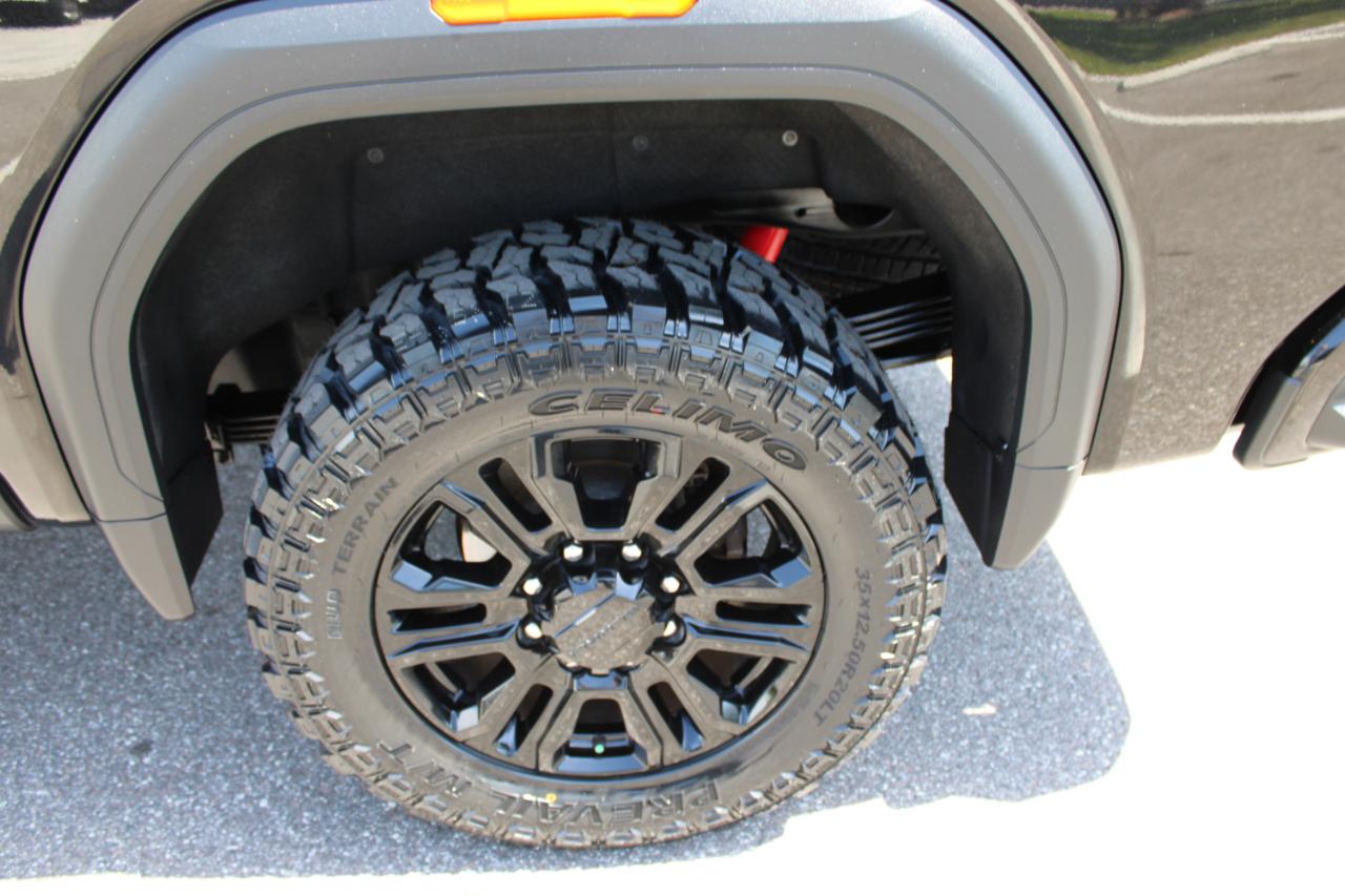 GMC Sierra 2500HD Denali Crew Cab 4WD 2021