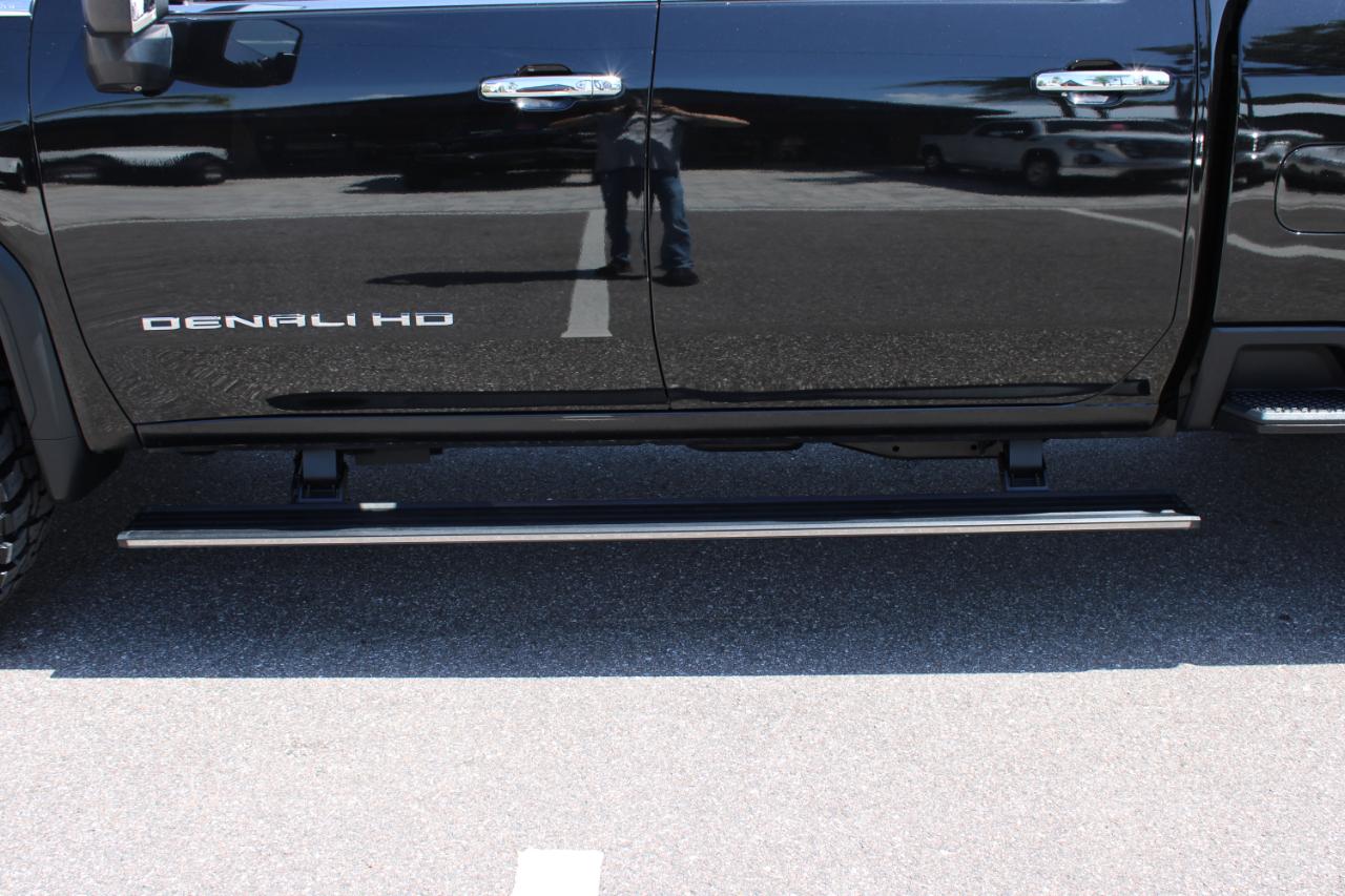 GMC Sierra 2500HD Denali Crew Cab 4WD 2021