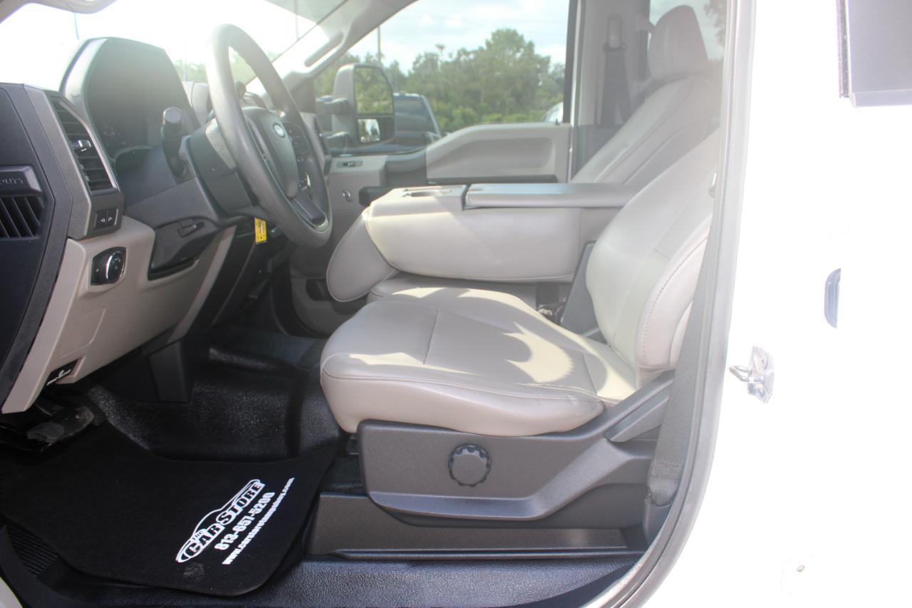 Ford F-350 SD XL Crew Cab DRW 4WD 2022