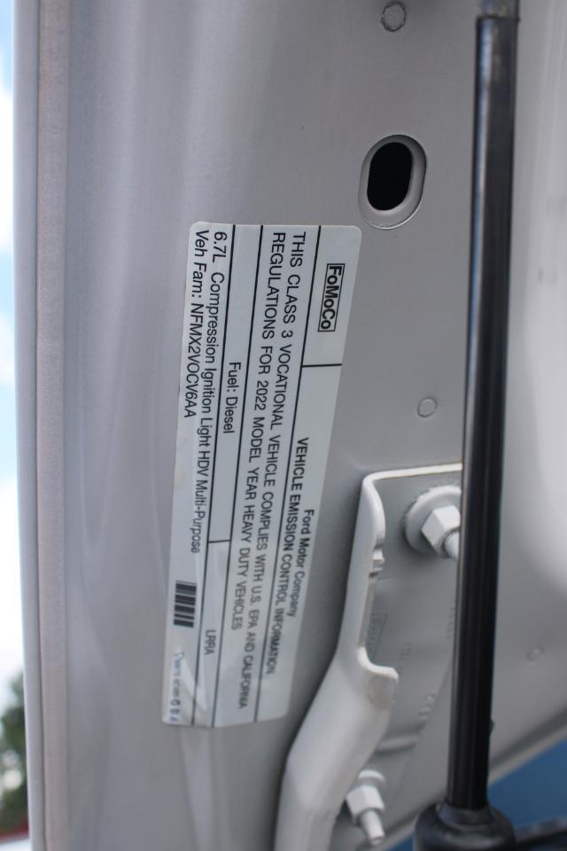 Ford F-350 SD XL Crew Cab DRW 4WD 2022