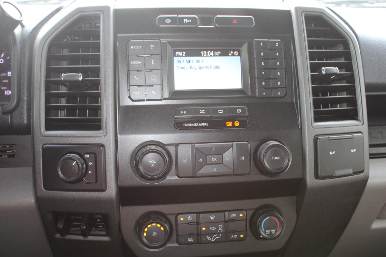 Ford F-350 SD XL Crew Cab DRW 4WD 2022
