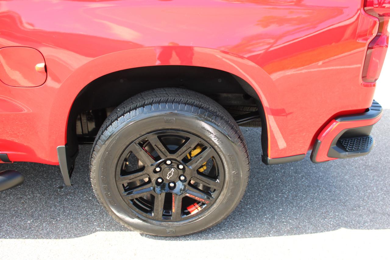 Chevrolet Silverado 1500 Custom Crew Cab 2WD 2024