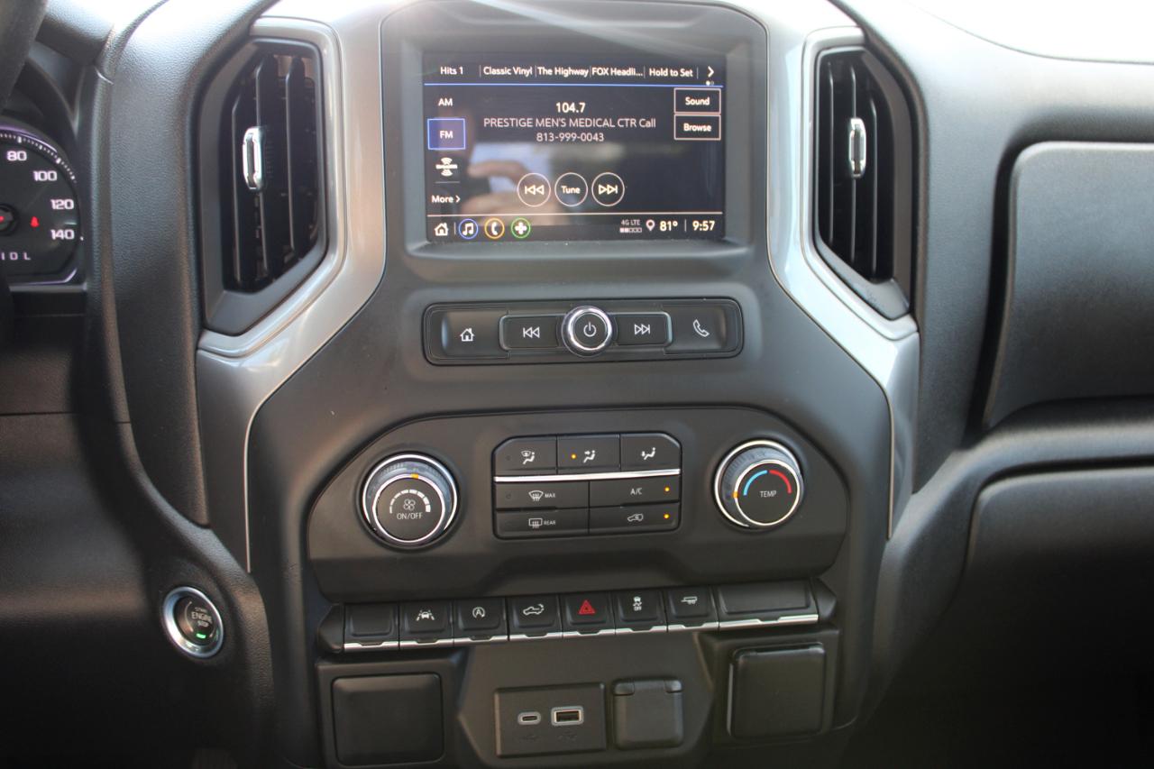 Chevrolet Silverado 1500 Custom Crew Cab 2WD 2024