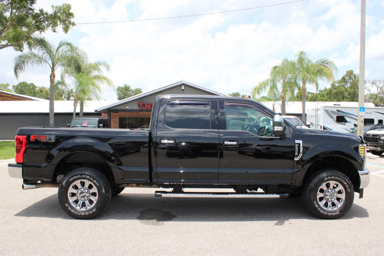 Ford F-250 SD XLT Crew Cab 4WD 2019