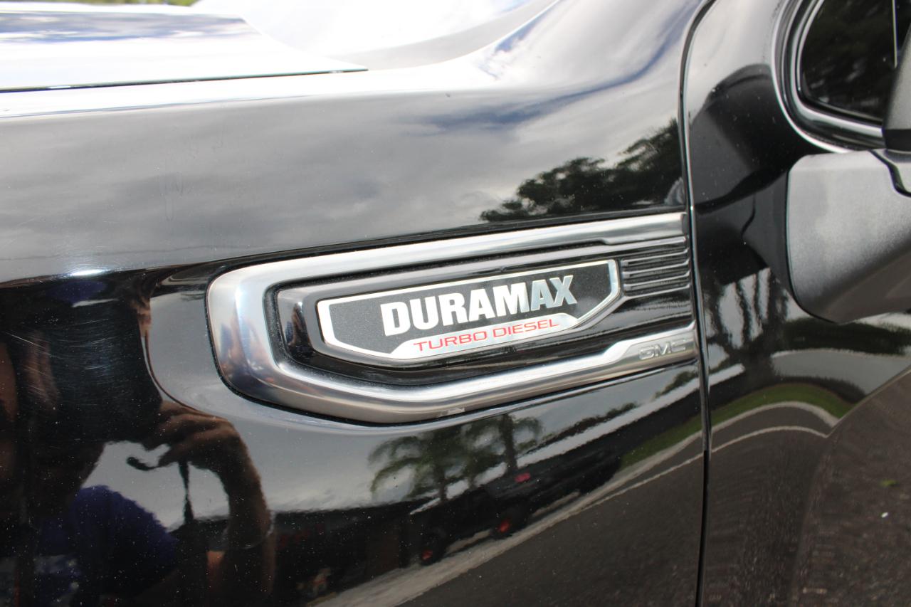 GMC Sierra 1500 AT4 Crew Cab Short Box 4WD 2021