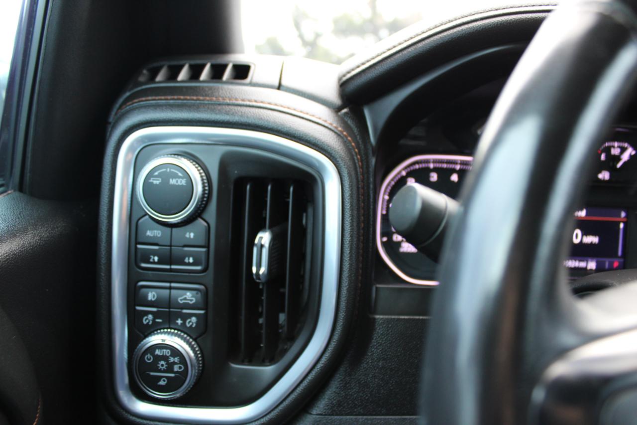 GMC Sierra 1500 AT4 Crew Cab Short Box 4WD 2021