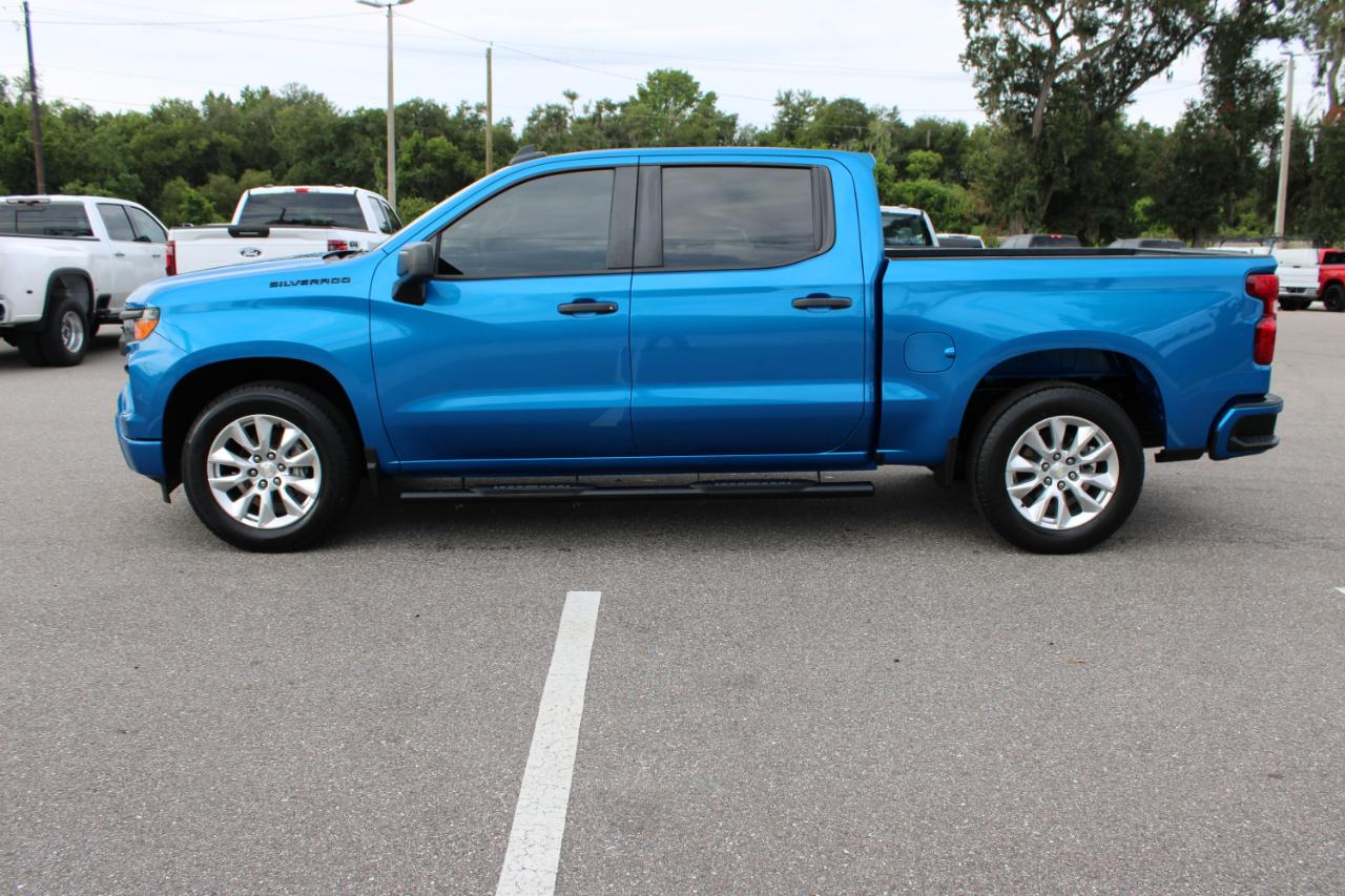 Chevrolet Silverado 1500 Custom Crew Cab 2WD 2023