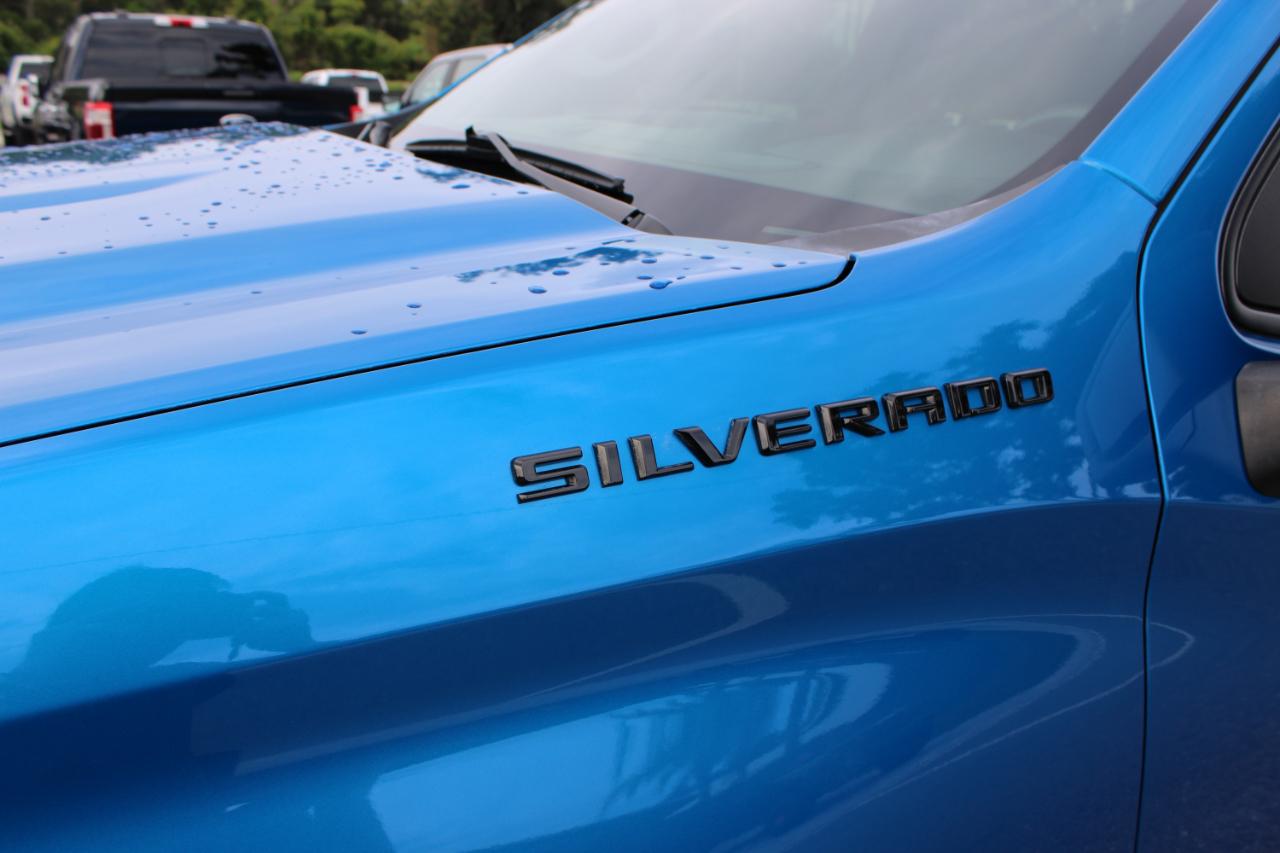 Chevrolet Silverado 1500 Custom Crew Cab 2WD 2023